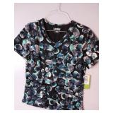 APPEARS NEW - Landau Floral Print Medical Scrub Top (Size Small) 3 Pack