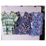 APPEARS NEW - WS Gear Medical Scrub Tops Bundle (Size Small) 3 Pack