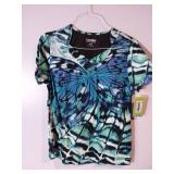 APPEARS NEW - Landau, White Swan & Barco Medical Scrub Tops - Blue Floral Collection (Size Medium) 3 Pack