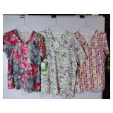 APPEARS NEW - Peaches & BIO Floral and Geometric Print Scrub Tops Set (Size Medium) 3 Pack