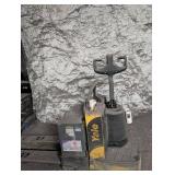 Yale Electric Pallet Jack