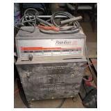 Montgomery Ward Powr-Kraft 230 Arc Welder Montgomery Ward Powr-Kraft 230 Arc Welder