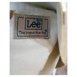 Eddie Bauer Wrinkle Resistant Classic Fit Khaki Pants Eddie Bauer Wrinkle Resistant Classic Fit Khaki Pants