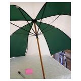 Traditional Green Plaid Golf Umbrella with Wooden Handle Traditional Green Plaid Golf Umbrella with Wooden Handle
