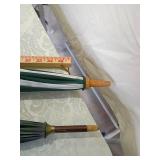Traditional Green Plaid Golf Umbrella with Wooden Handle Traditional Green Plaid Golf Umbrella with Wooden Handle