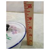 Decorative Purple Glass Jar and Floral Enamel Bowl Set Decorative Purple Glass Jar and Floral Enamel Bowl Set