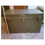 1940s Military Style Storage Trunk large box 1940s Military Style Storage Trunk large box