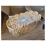 Wicker Toilet Paper Holder with Lid, Organizer Holds 9 Rolls