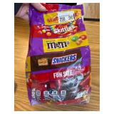 31.59-ounce jumbo bulk bag of Mars Mixed Chocolate Sugar Variety Mix