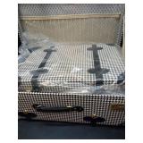 UNIWALKER Vintage Luggage Set of 3, Retro Spinner Trunk with Combo Lock for Women, Cute Designer Travel Suitcase Set with Train Case (26\"+20\"+12\", grid) - Retail: $400