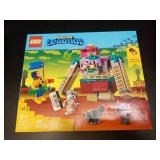 LEGO - Minecraft Legends The Devourer Showdown Adventure Set 21257 - Retail: $60