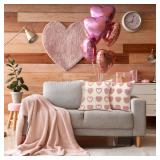 Mixweer 2 Pcs Valentines Day Throw Pillow Covers 18 x 18 Inch Love Heart Decorative Pillow Covers Soft Plush Faux Fur Valentines Cushion Pillowcase for Valentineâs Day Couch Sofa Home Decor Gift(