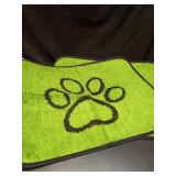 Qeils Reusable Dog Pee Pads, 2 Pack Super Absorbent & Leakproof Washable Puppy Pads with Soft Green Top Layer, for Potty Training, Crates, Couch, Car Seats & Pet Beds, 18\"x24\" - Retail: $15