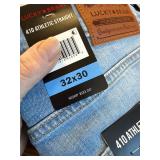 $99 Lucky brand 410 Athletic Straight 32 x 30