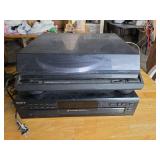 Onkyo CP-1007A Auto-Return Turntable with Sony CDP-C250Z CD Player