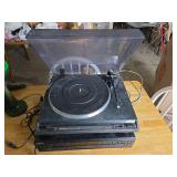 Onkyo CP-1007A Auto-Return Turntable with Sony CDP-C250Z CD Player