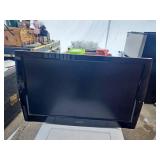 Assorted Lot W/ Lasko CS27600 Heater, Vizio TV, Igloo Cooler, and More!