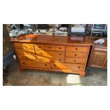 Traditional Cherry Wood Drawer Dresser