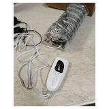 Deepsoon Heating Pad,Electric Heating Pads for Back,Neck,Abdomen,Moist Heating Pad for Shoulder,Knee,Arms,Legs,Dry/Moist Heat & Auto Shut Off,Christmas Gifts for Men and Women,Light Gray,24x12 Inch - 