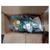 Miniature Sisal Frosted Christmas Trees with Lights Bottle Brush Trees with Wood Base Artificial Mini Christmas Trees DIY Crafts for Christmas Home Table Top Decor Winter Ornament