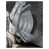 Kitchen Gizmo Snap N