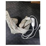 Deepsoon Heating Pad,Electric Heating Pads for Back,Neck,Abdomen,Moist Heating Pad for Shoulder,Knee,Arms,Legs,Dry/Moist Heat & Auto Shut Off,Christmas Gifts for Men and Women,Light Gray,24x12 Inch