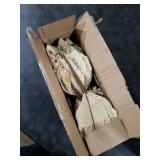 DILATATA 6pcs Glitter Christmas Flowers 12 Inch Large Velvet Poinsettia Artificial Christmas Flowers Velvet Poinsettia Floral Picks Stems for Xmas Tree Decorations Wreaths Garland Wedding - Champagne