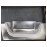 Stainless Steel Cat Litter Box, Steel Litter Pan with Curved Low Entry, Leak Proof 6 Inch High Side for Urine, Easy Entry for Kittens Older Cats, No Slip, 17.7" x 13.8" x 6", Silver