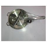 Food Mill Stainless Steel, Rotary Food Mill for Tomato Sauce, Mashed Potatoes, Applesauce, Jams and More, Potato Ricer (Silver)