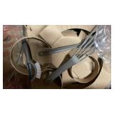 Rachael Ray 15 Piece Hard Enamel Nonstick Pots and Pans Set  Gray