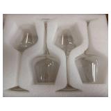 LASTURYCX Wine Glasses Set of 4, 18OZ Large Crystal Red Wine Glasses, Hand Blown Vintage Wine Glasses with Thin Rim, Large Bowl, Long Stem, Gifts for Wedding, Valentine