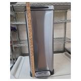 Home Zone Kitchen 40L Step Trash Can