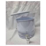 Clear Beverage Dispenser