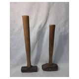 Lot of 2 small sledgehammers