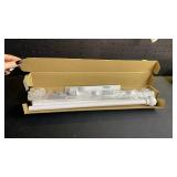 White Curtain Rods for Windows 28 to 48 Inch, Heavy Duty Curtain Rod Set with Brackets, Decorative Adjustable Curtain Rods for Bedroom, Living Room, 5/8\" Metal Drapery Rod