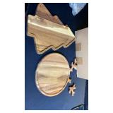 Umigy 2 Pcs Christmas Charcuterie Boards Christmas Tree Wooden Cutting Board with Handle Antler Acacia Wood Cute Cutting Board for Cheese Fruit Bread Salad Vegetables Snack Dessert
