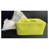 EACHY Travel Makeup Bag,Large Capacity Cosmetic Bags for Women,Portable Pouch Open Flat Toiletry Bag Make up Organizer with Divider and Handle