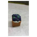 Berry Basket Salt and Pepper Set. (SS)