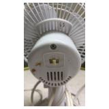 Massey Small Electric Desk Fan. (Working)