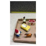 Decorative Salt and Pepper Shaker Collection - Singles only. (SS)