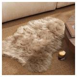 Ashler Faux Fur Rug, Beige Area Rugs, Fluffy Sheepskin Fur Rug, Fuzzy Ultra Soft 2 x 3 Ft Rugs, Machine Washable Shag Rug, Nursery Throw Rugs for Bed, Living, Kids Room