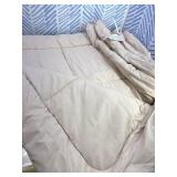 Bedsure Comforter Duvet Insert - Quilted Comforters Queen Size, All Season Duvet, GentleSoft Down Alternative Bedding, with 8 Tabs, Gifts for Women/Men, Beige, Queen 88 x 88 Inches