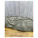 Exclusivo Mezcla Fleece Throw Blanket for Couch, Super Soft Striped Jacquard Bed Blanket, Lightweight Fuzzy Cozy for All Seasons, 50x60 Inches, Light Grey