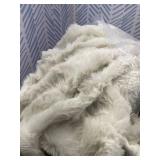 Cozy Bliss Faux Fur Throw Blanket for Bed King Size, Fuzzy Soft Plush Thick Bubble Blanket for Sofa Bedroom Living Room, 108 * 90 Inches Cream White