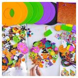 Winlyn 12 Halloween Craft Kits Fall Crafts DIY Halloween Wreath Ornaments Decorations Art Sets Monster Foam Stickers Arts and Crafts for Kids Home Classroom Party Favors Trick-or-Treat Activities