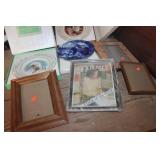 Vtg. Avon Décor Plates & Frames