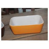 2 Vintage Pyrex Refrigerator Dishes