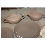 Vtg. Melmac Dishes & More needs cleaning