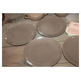 Vtg. Melmac Dishes & More needs cleaning