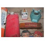 Vtg. Radio untested, Canteen and More